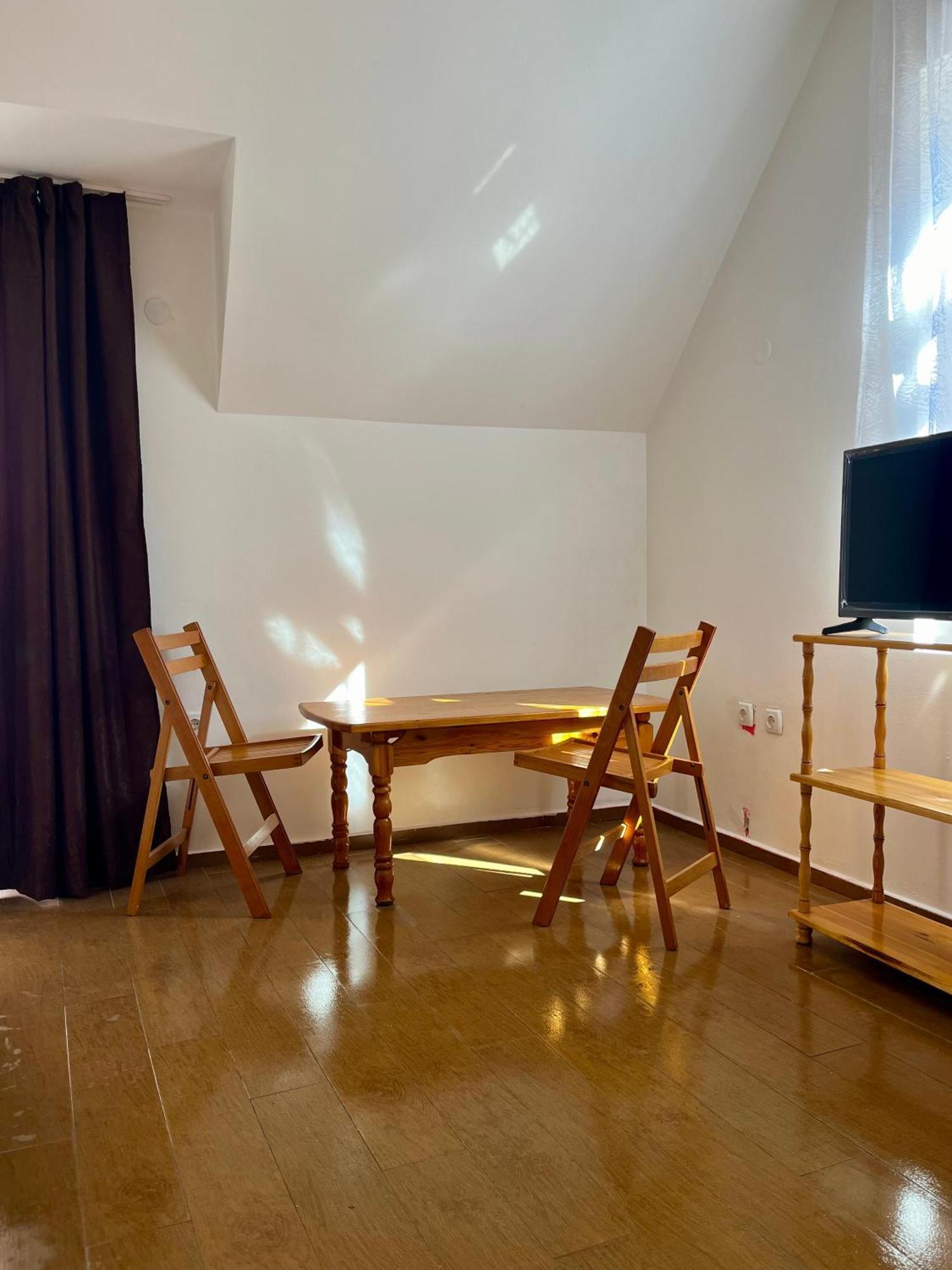 En-Suite Rooms: Novа Guesthouse In Sofia Center Eksteriør bilde
