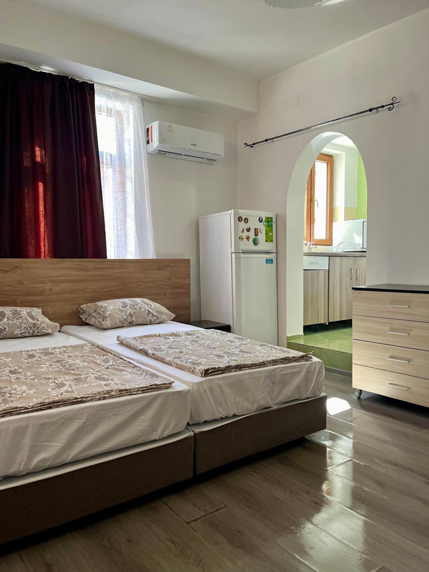 En-Suite Rooms: Novа Guesthouse In Sofia Center Eksteriør bilde