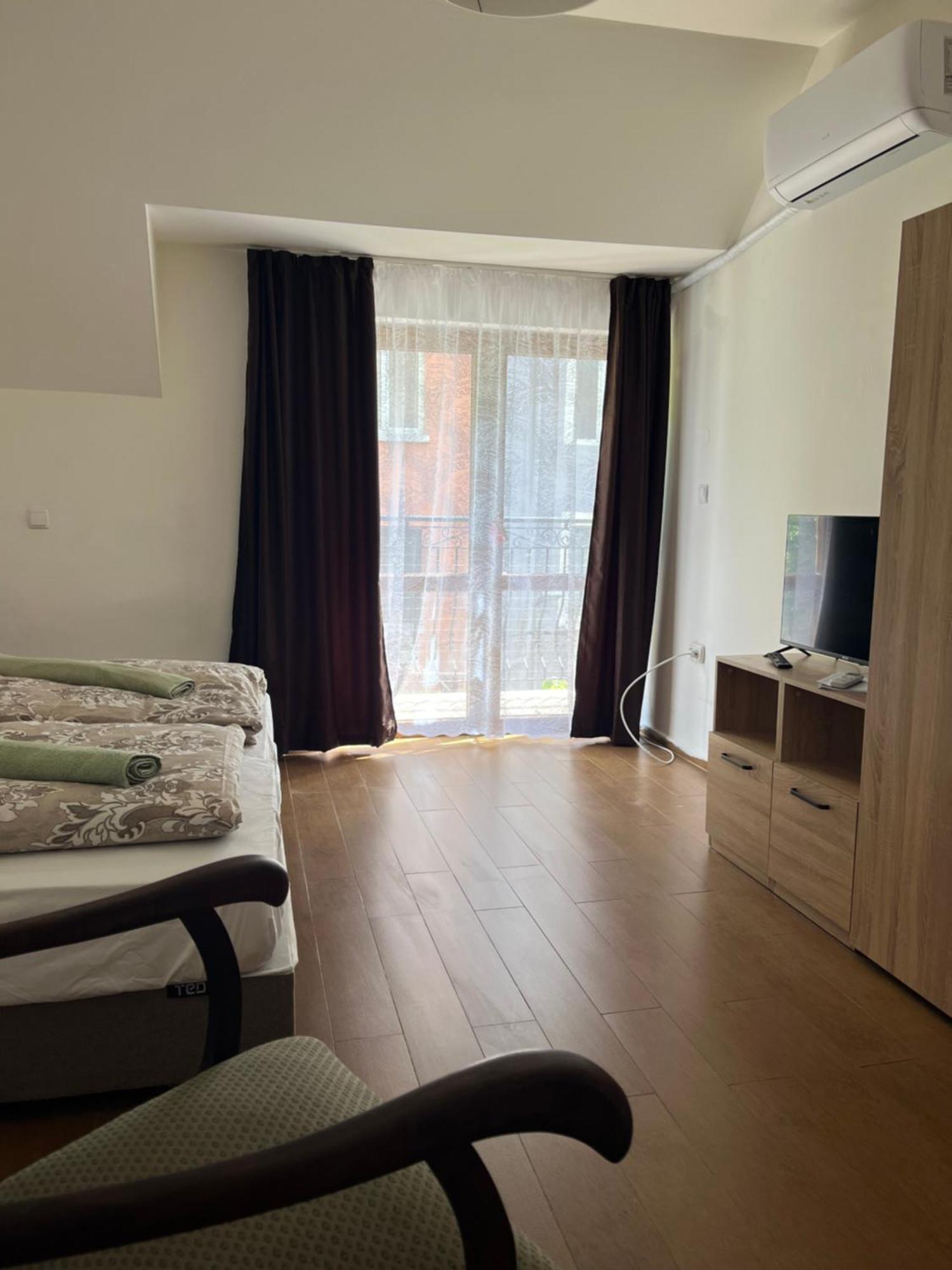 En-Suite Rooms: Novа Guesthouse In Sofia Center Eksteriør bilde