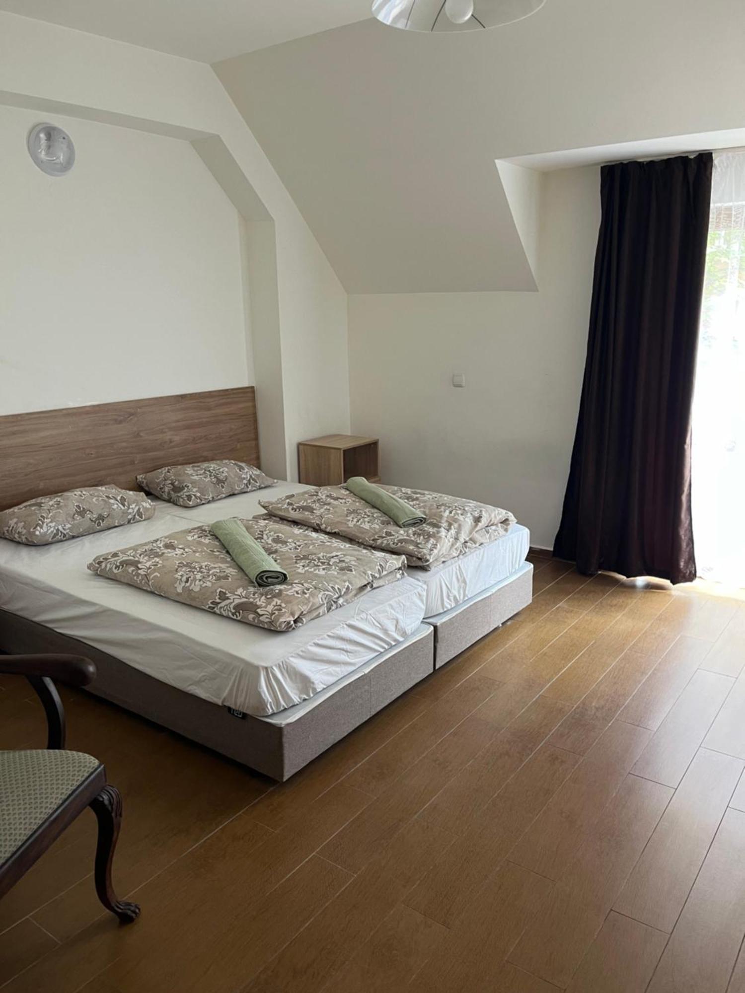 En-Suite Rooms: Novа Guesthouse In Sofia Center Eksteriør bilde