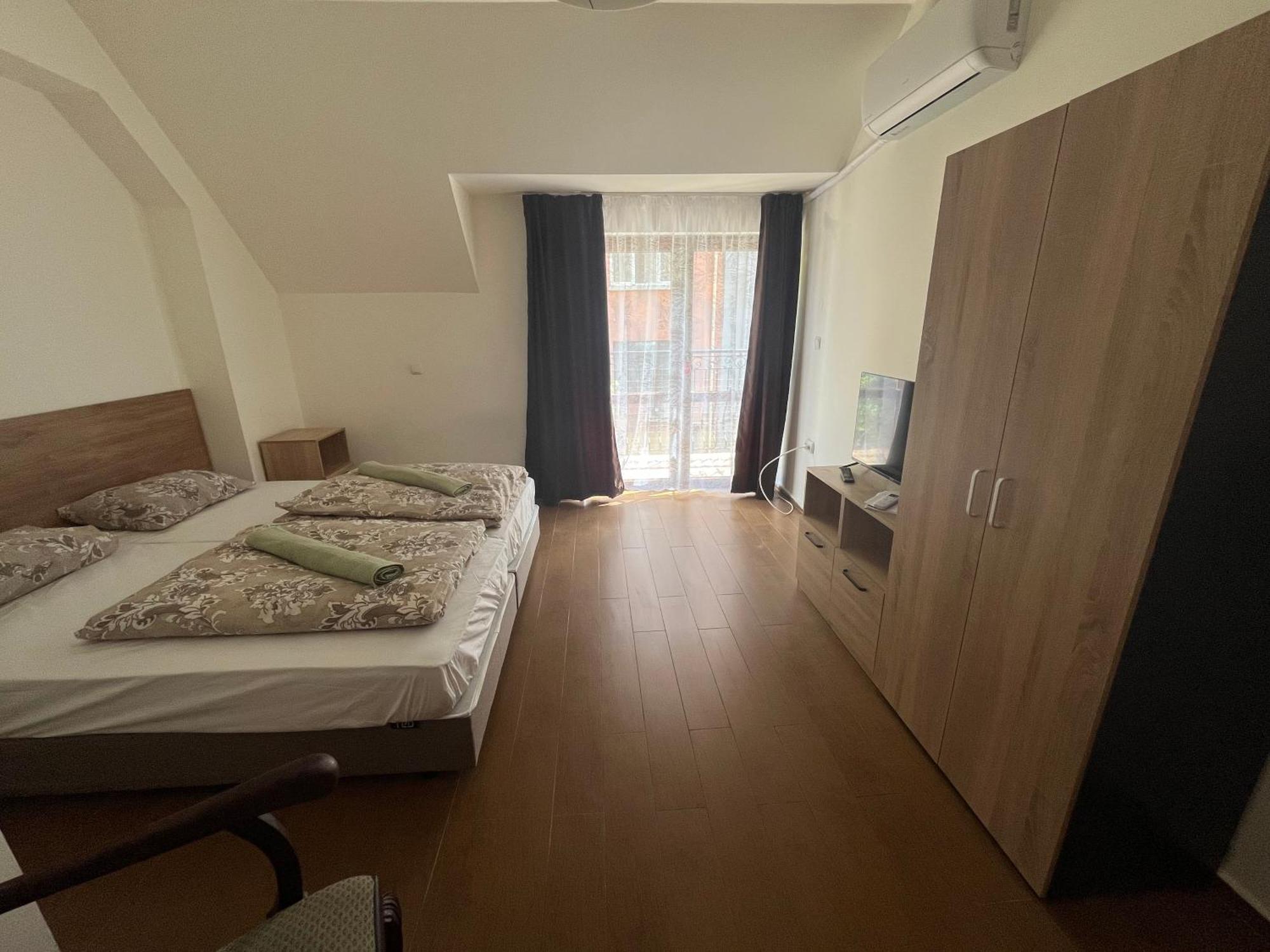 En-Suite Rooms: Novа Guesthouse In Sofia Center Eksteriør bilde