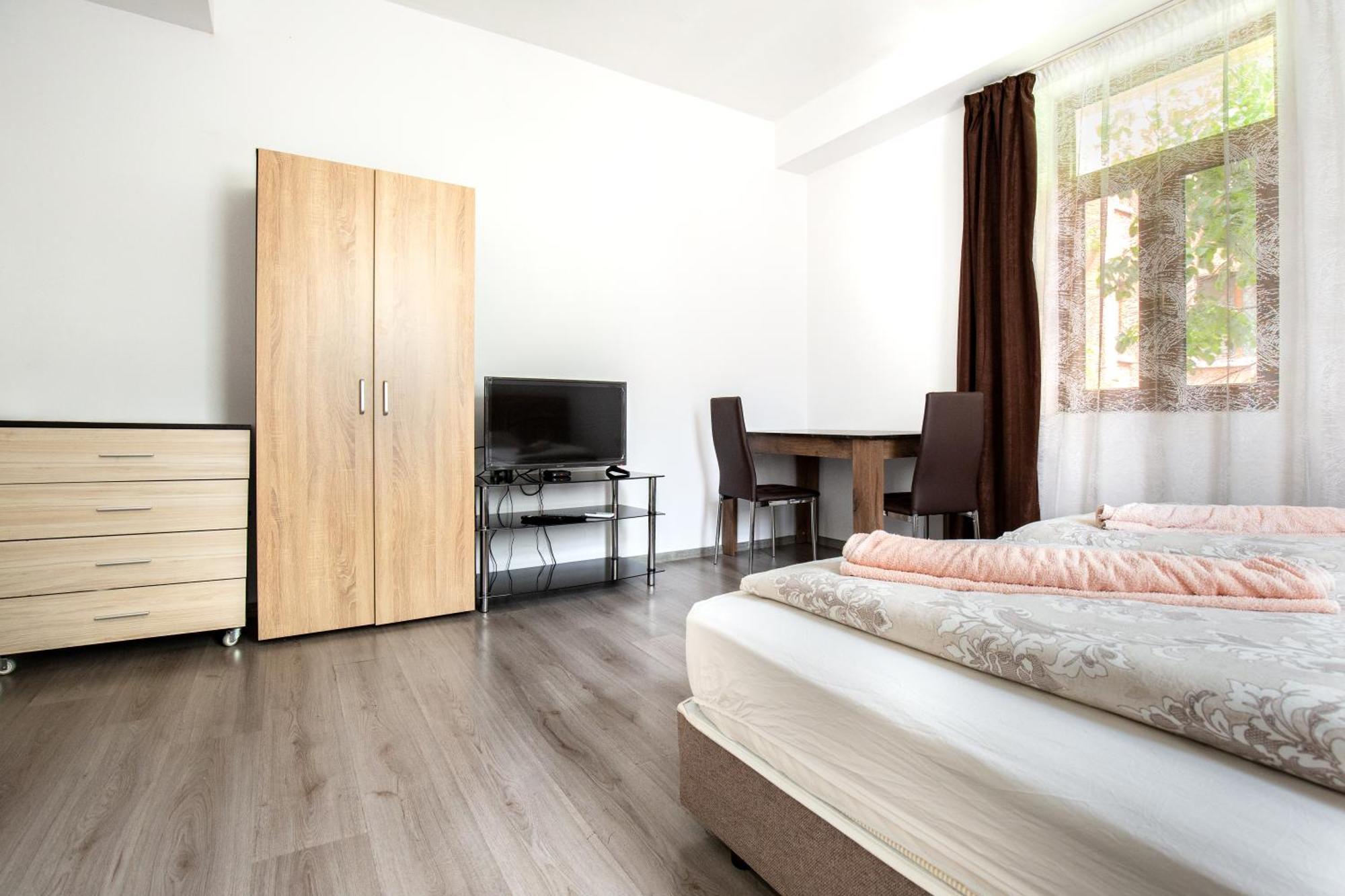 En-Suite Rooms: Novа Guesthouse In Sofia Center Eksteriør bilde